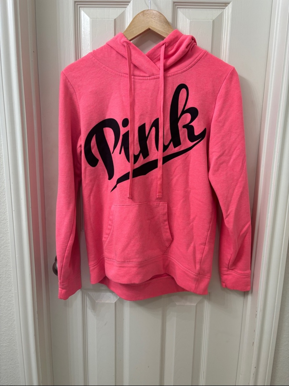 PINK Victoria's Secret Pullover Hoodie in Hot Pink with Black Script